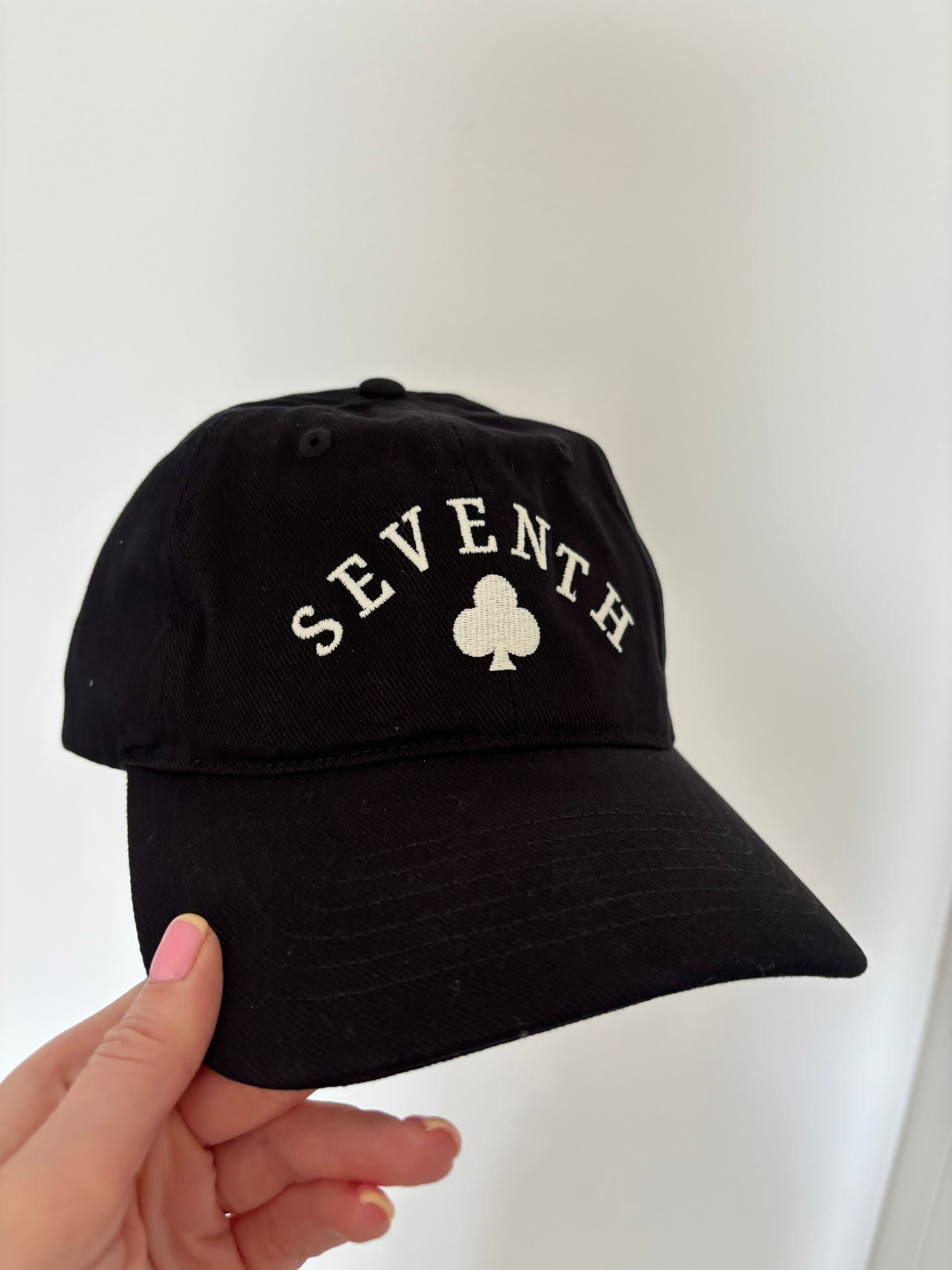 Noir Clover Cap